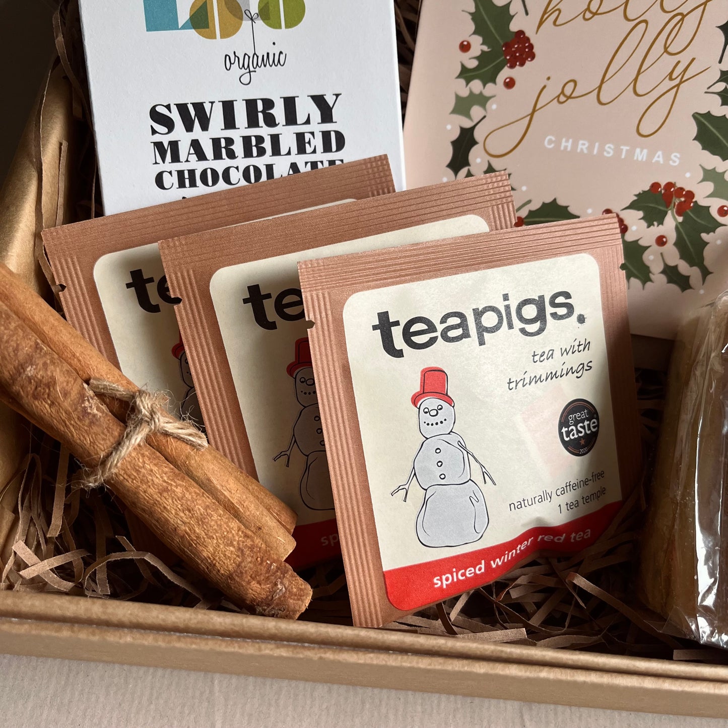 Spiced winter red tea from the Festive Indulgence Gift Box.